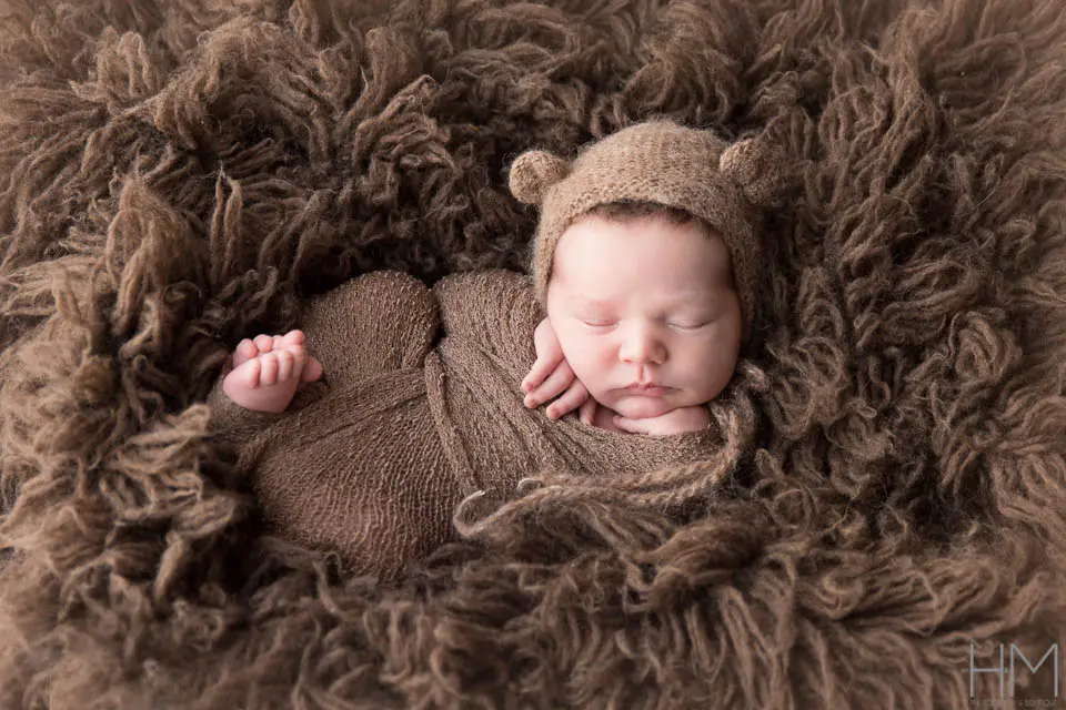 studio newborn photographer